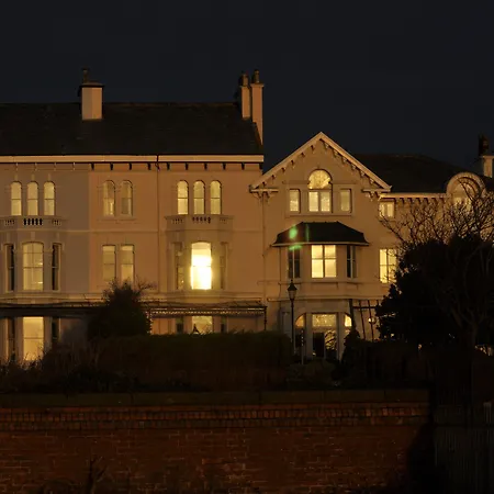 Aberley House-3